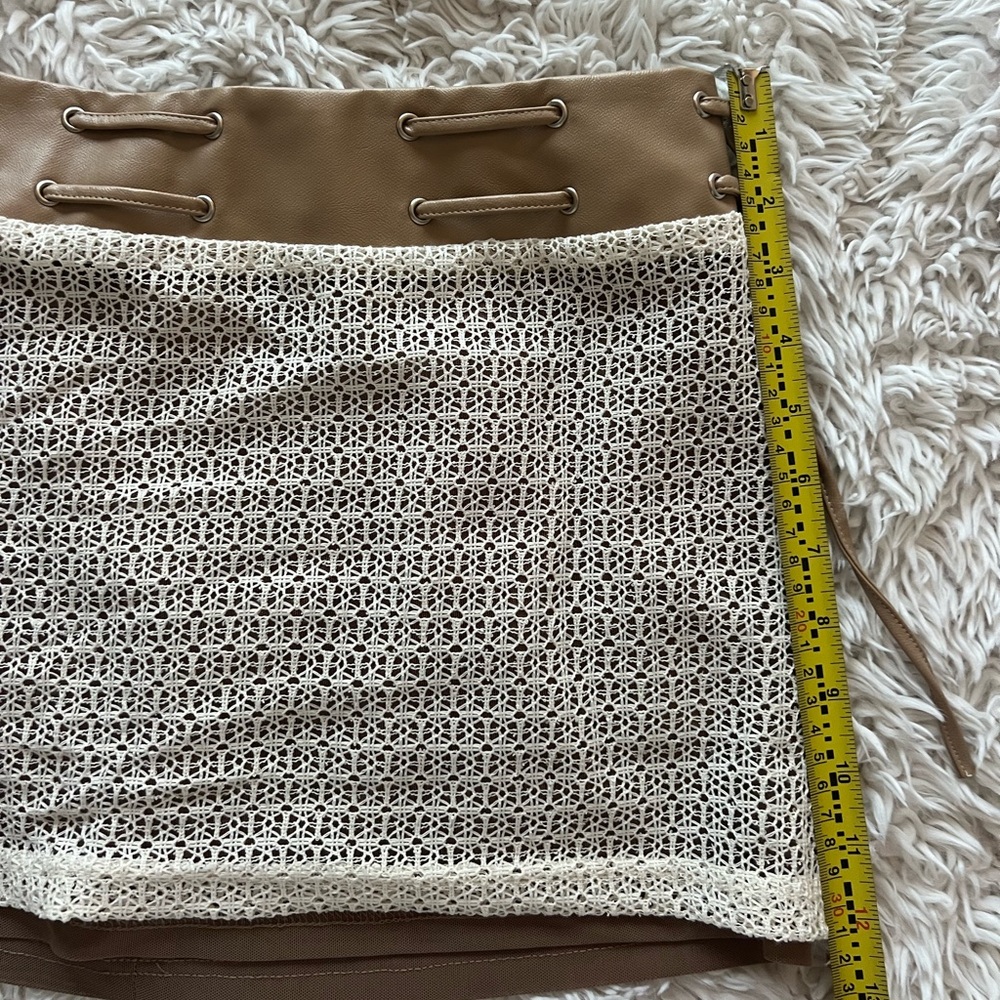 White Fox Skirt Set - Picture 7 of 7